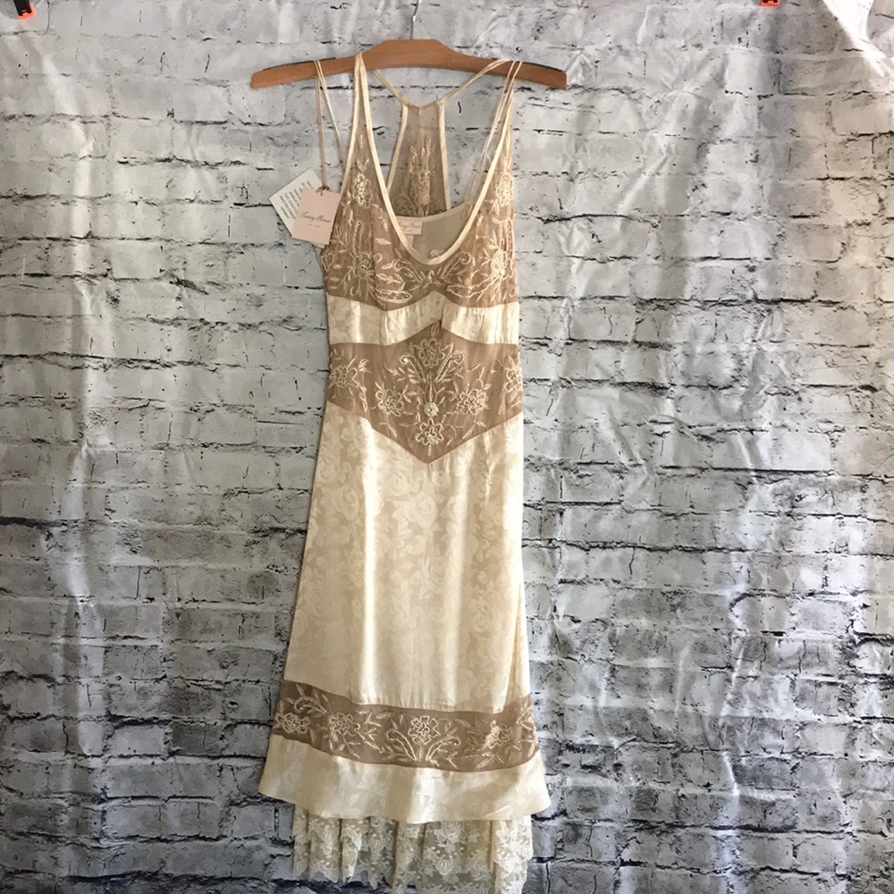Exquisite dress by Tracy Reese. NWT.